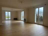 Appartement À Louer BLOIS VUE SUR LOIRE — photo 3