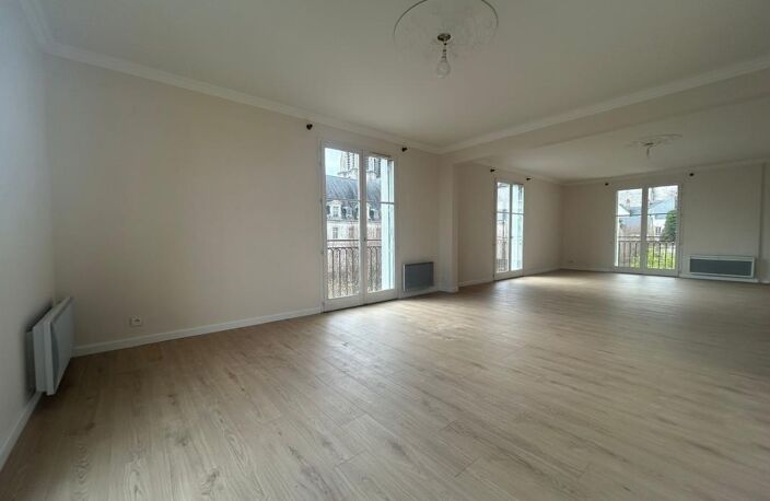 Appartement À Louer BLOIS VUE SUR LOIRE — photo 4