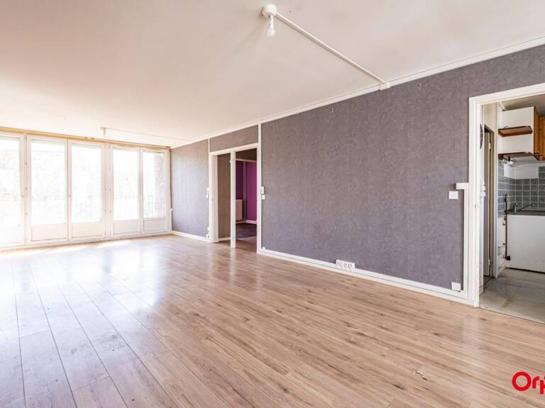 Appartement À Vendre — photo 1