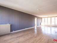 Appartement À Vendre — photo 2