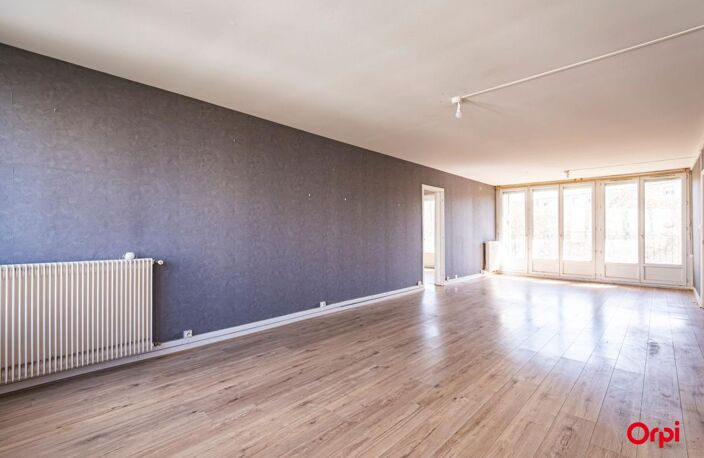 Appartement À Vendre — photo 2