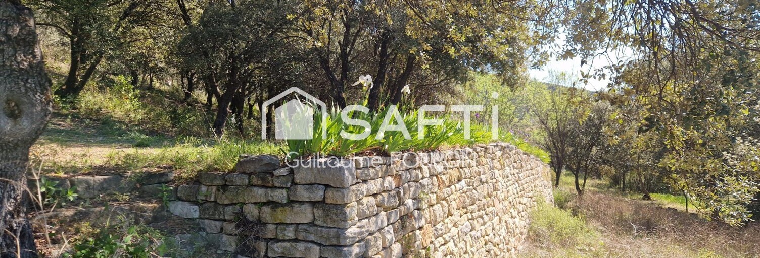 Terrain  2800 m² à vendre à Rustrel (84400)
