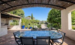 Maison 7 Pièces 208 m² à vendre à Saint-Mitre-les-Remparts (13920)