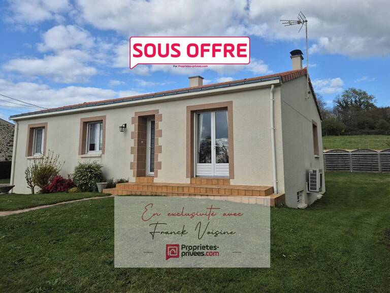 A VENDRE en Exclusivité à Saint Michel Mont Mercure, maison de 106 m2 env avec 3 chambres sur une parcelle de 2100 m2 env — photo 1
