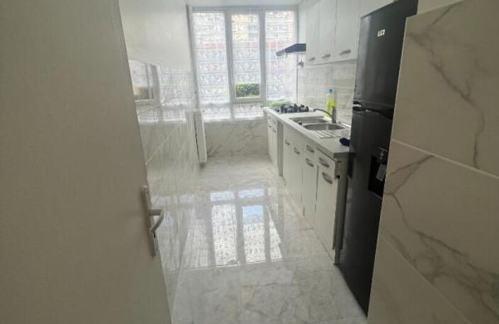 Appartement Aubervilliers 3 pièce(s) 73 m2 — photo 4