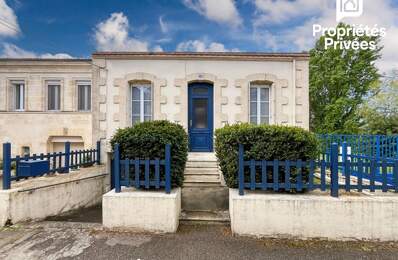 Maison de charme à Blaye avec vue estuaire, piscine et fort potentiel d'aménagement — photo du bien