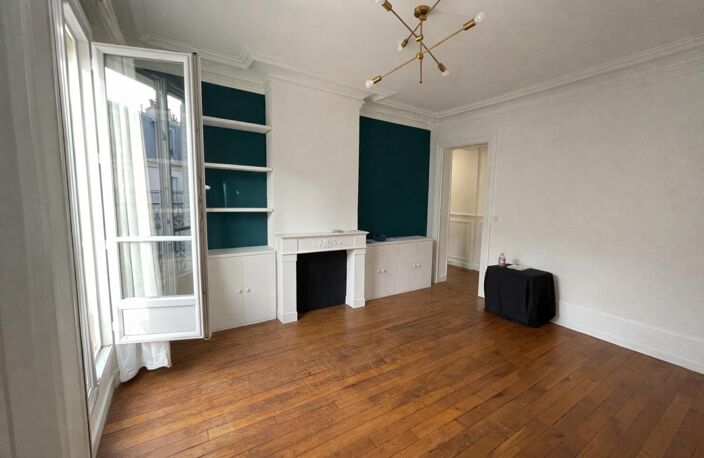 Appartement de charme Paris 75017 3 pièce(s) 55 m — photo 5