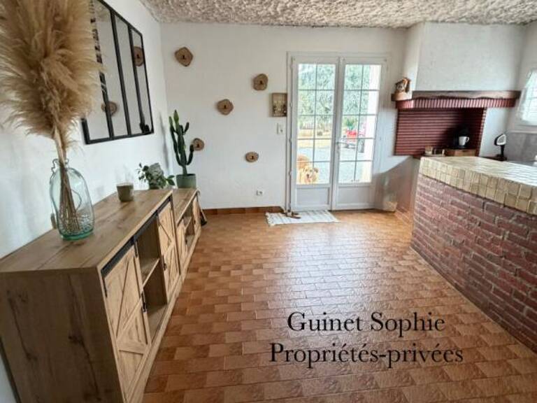 Maison Nalliers 7 pièce(s) 152 m2 — photo 1