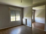 Leasing Appartement 4  pièces 80 m² Cluis — photo 3