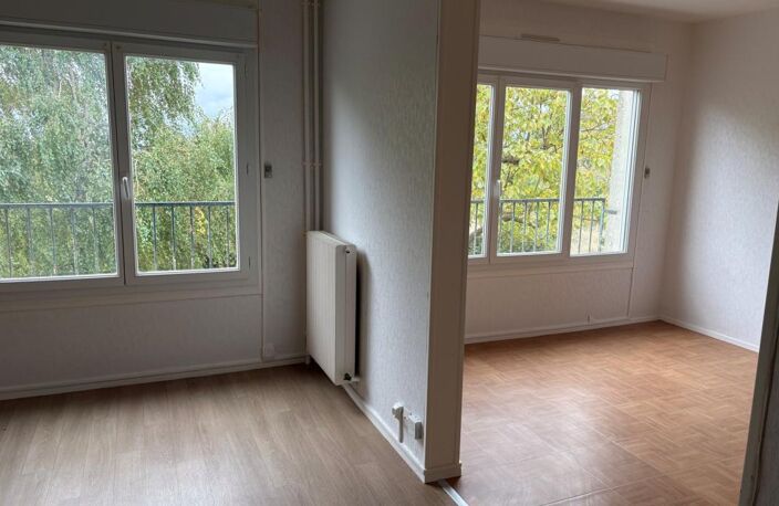 Leasing Appartement 4  pièces 80 m² Cluis — photo 4