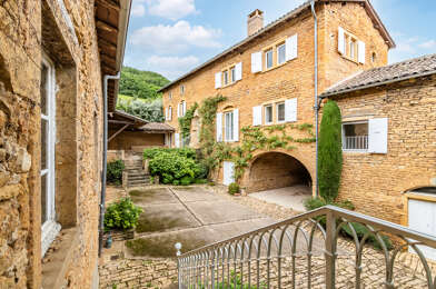 Maison 14 pièces 840000 €