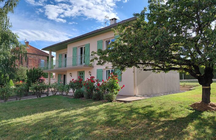 Vente maison 7 pièces 147 m² Parigny (42120) — photo 2