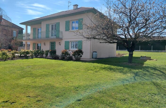 Vente maison 7 pièces 147 m² Parigny (42120) — photo 3