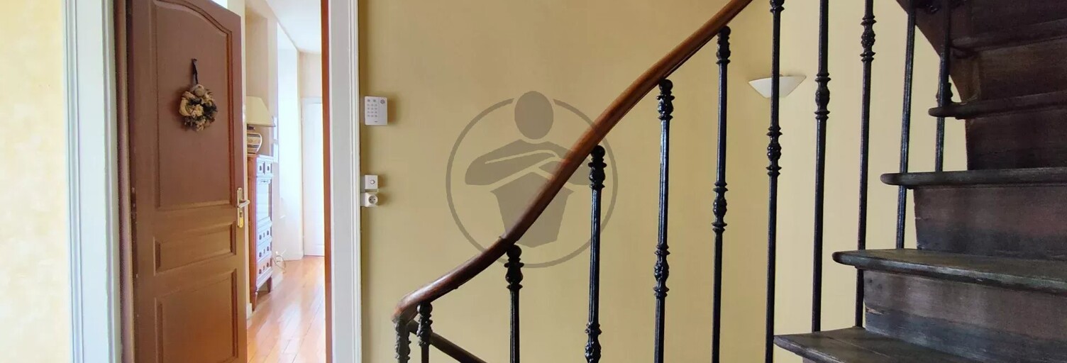 Maison 3 Pièces 215 m² à vendre à Baume-les-Dames (25110)