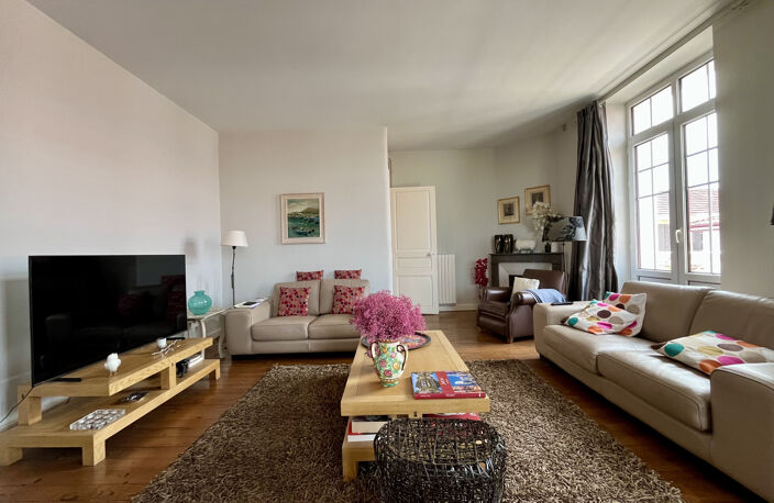 Hendaye centre-ville   Appartement de caractère 134 m2 — photo 4