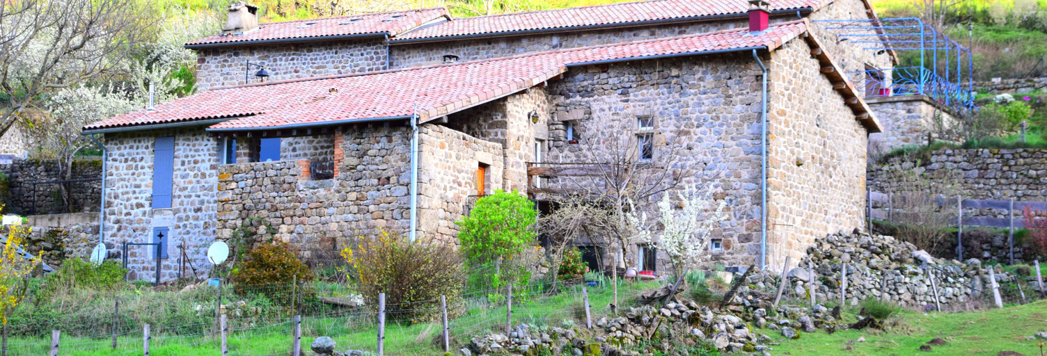 Maison 5 Pièces 91 m² à vendre à Le Roux (07560)