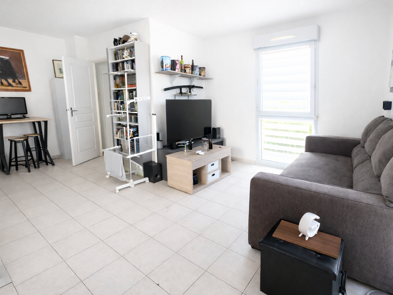 Dépt Hérault (34), à vendre MONTPELLIER Port marianne Appart — photo 1