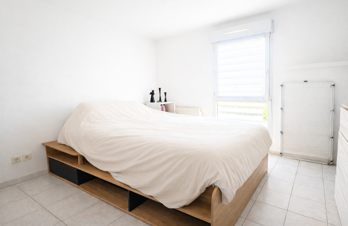 Dépt Hérault (34), à vendre MONTPELLIER Port marianne Appart — photo 2