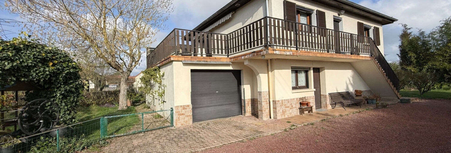 Maison 5 Pièces 115 m² à vendre à Pouilly-les-Nonains (42155)