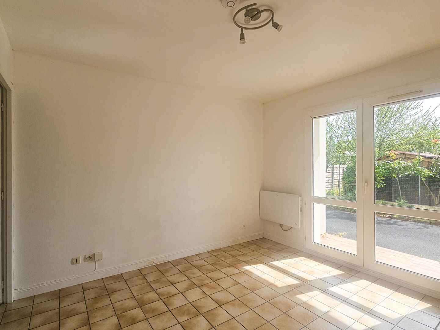 Appartement  T1 à louer Rochelle (La) 17000