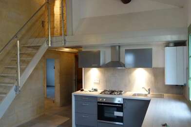 Appartement 4 pièces 810 €