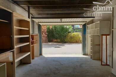 Garage  43000 €