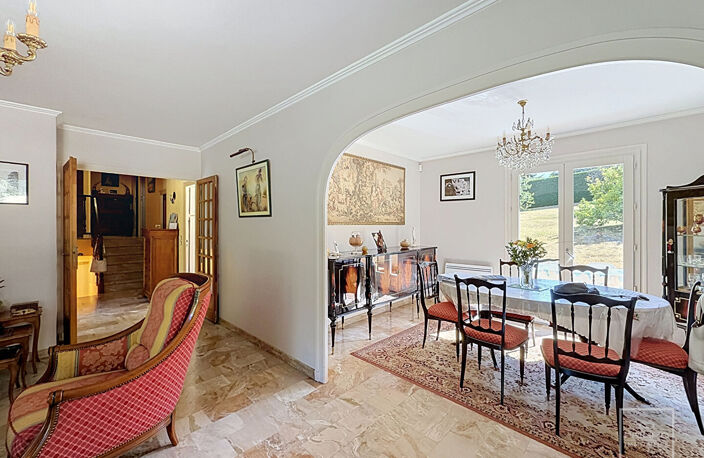 Lissieu, maison de 146 m² sur parcelle de 3525 m2 avec piscine — photo 4