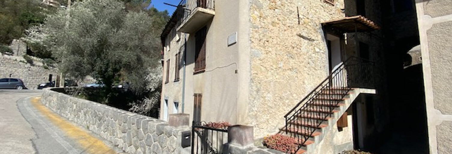 Maison 3 Pièces 58 m² à louer à Touët-de-l'Escarène (06440)