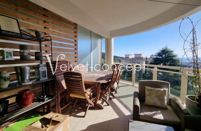 Appartement de 3 pièces  vue mer, belle terrase, piscine — photo 2