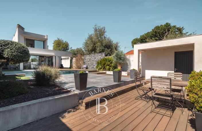 A vendre Saint Marguerite - le Cabot - Villa contemporaine -  3 — photo 4