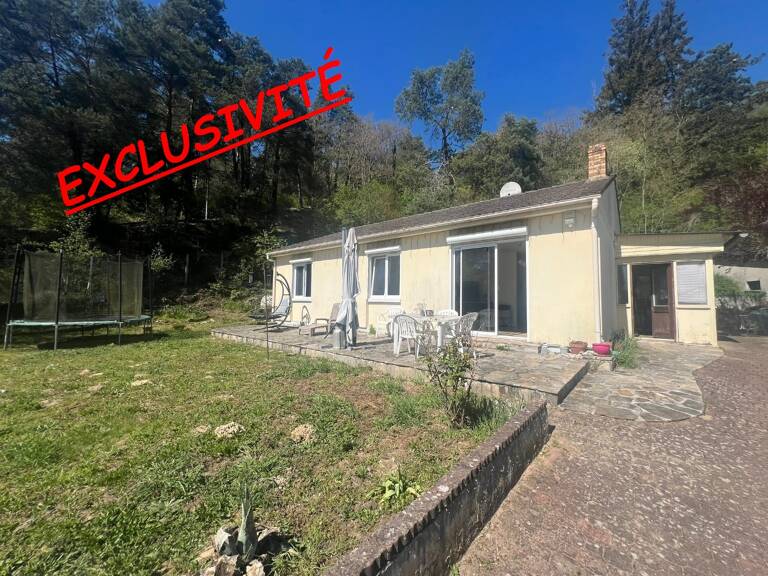 PLAIN-PIED 3 CHAMBRES  TERRAIN DE 1 838 M² — photo 1