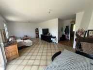 PLAIN-PIED 3 CHAMBRES  TERRAIN DE 1 838 M² — photo 2