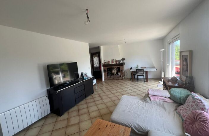 PLAIN-PIED 3 CHAMBRES  TERRAIN DE 1 838 M² — photo 3