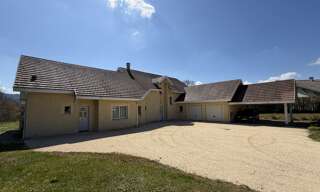 Maison 9 Pièces 240 m² à vendre à Saint-Geoire-en-Valdaine (38620)