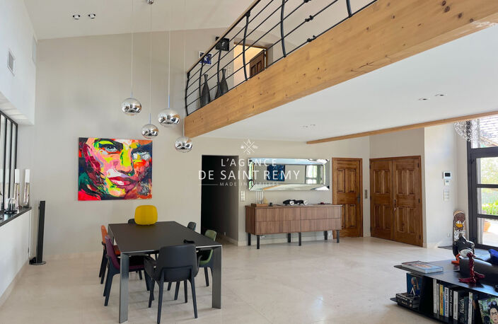 Élégance Provençale : Luxueuse Propriété avec Jardin Paysager — photo 4