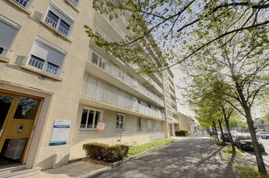 Appartement 5 pièces 180000 €