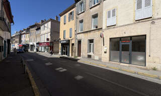 Bureau  43 m² à louer à Aubagne (13400)