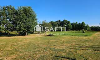 Terrain  8000 m² à vendre à Saint-Caprais-de-Bordeaux (33880)