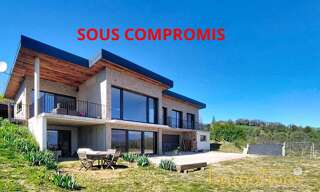 Maison 7 Pièces 244 m² à vendre à Montagne (38160)