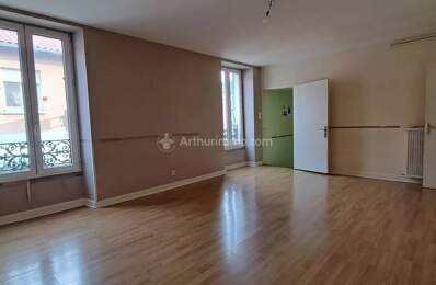 Grand appartement T3 — photo du bien