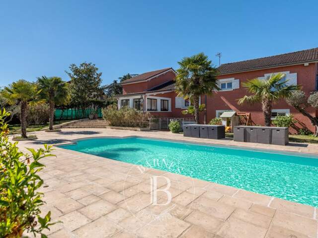 Maison de 275 m² avec 5 chambres - piscine - pool house — photo du bien