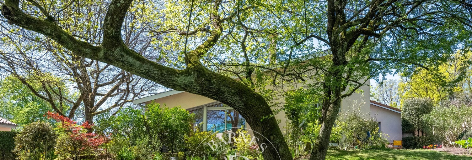 Maison 6 Pièces 233 m² à vendre à Charbonnières-les-Bains (69260)