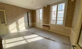 Immeuble  180 m² à vendre à Loches (37600)