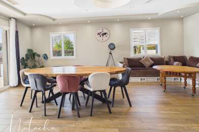 Maison 5 pièces 332800 €