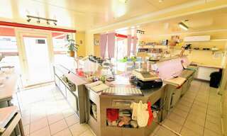 Commerce 4 Pièces 51 m² à vendre à Montendre (17130)