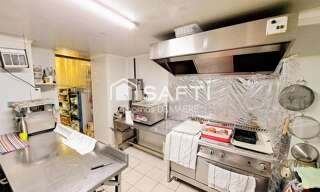 Commerce 4 Pièces 51 m² à vendre à Montendre (17130)