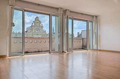 Appartement 4 pièces 240000 €