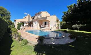 Maison 7 Pièces 190 m² à vendre à Saint-Mitre-les-Remparts (13920)