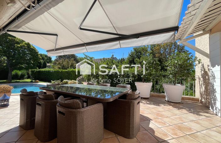 Maison de 190m² avec piscine — photo 3