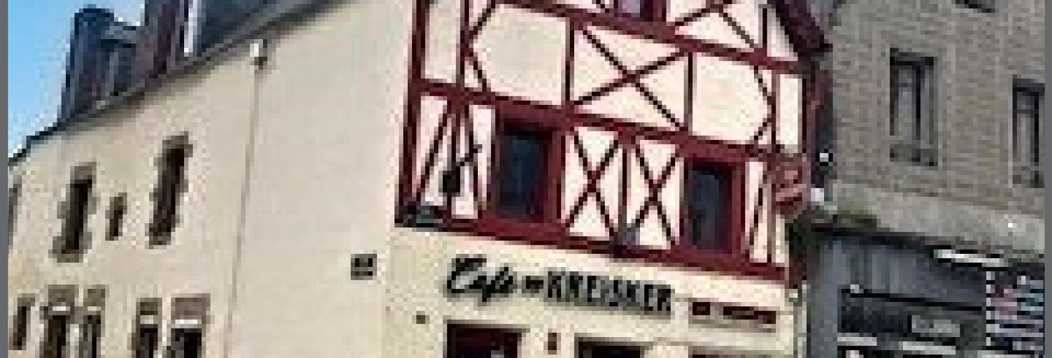 Commerce  100 m² à vendre à Saint-Pol-de-Léon (29250)